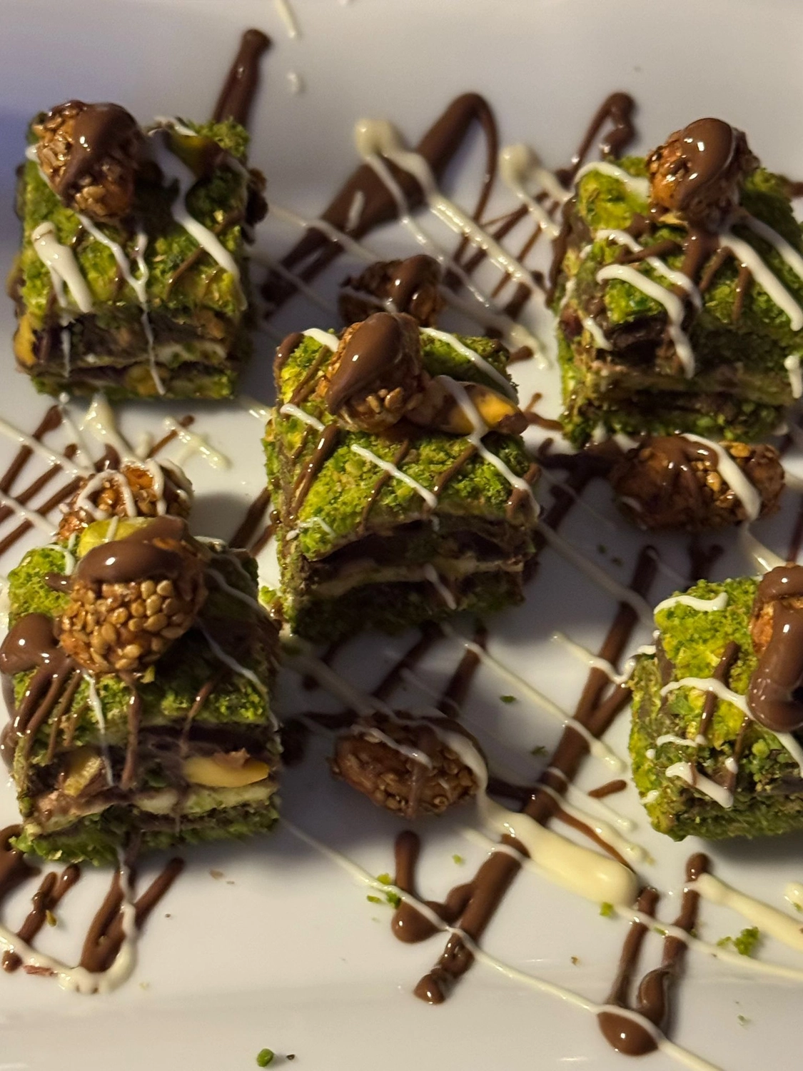 Cafe SweetUP - Handgemachte Waffeln & Kaffee - Frisch gepresste Säfte – Orange, Apfel & mehr